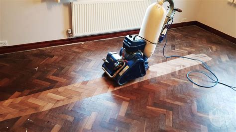 Floor Sanding & Finishing London - Robin Wood Floor